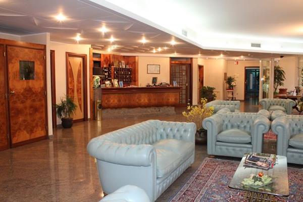 Itaca Hotel Barletta Exteriér fotografie